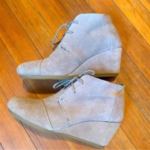 TOMS Wedge Bootie Size 7.5 W